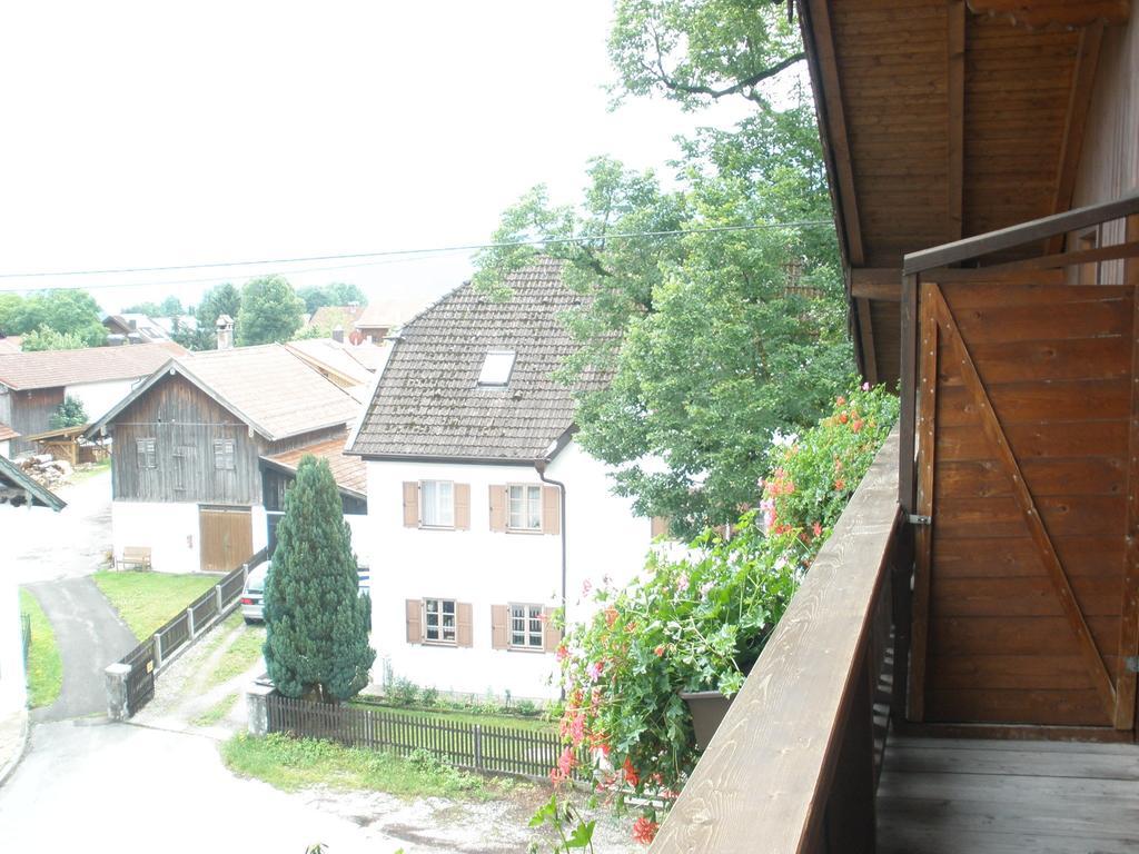 Alpengasthof Zur Loisach Hotel Grossweil Szoba fotó