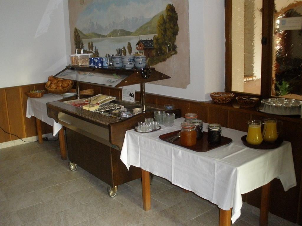 Alpengasthof Zur Loisach Hotel Grossweil Kültér fotó